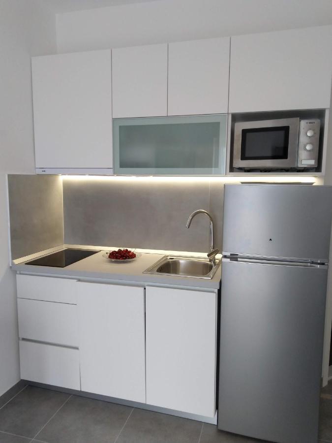 Apartmani Ines ตราสนิสเซ ภายนอก รูปภาพ