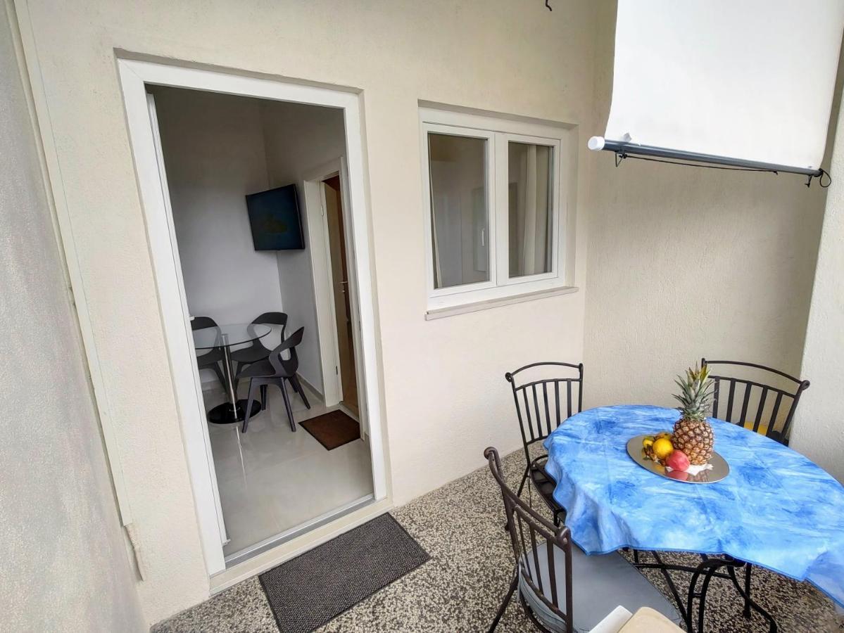 Apartmani Ines ตราสนิสเซ ภายนอก รูปภาพ