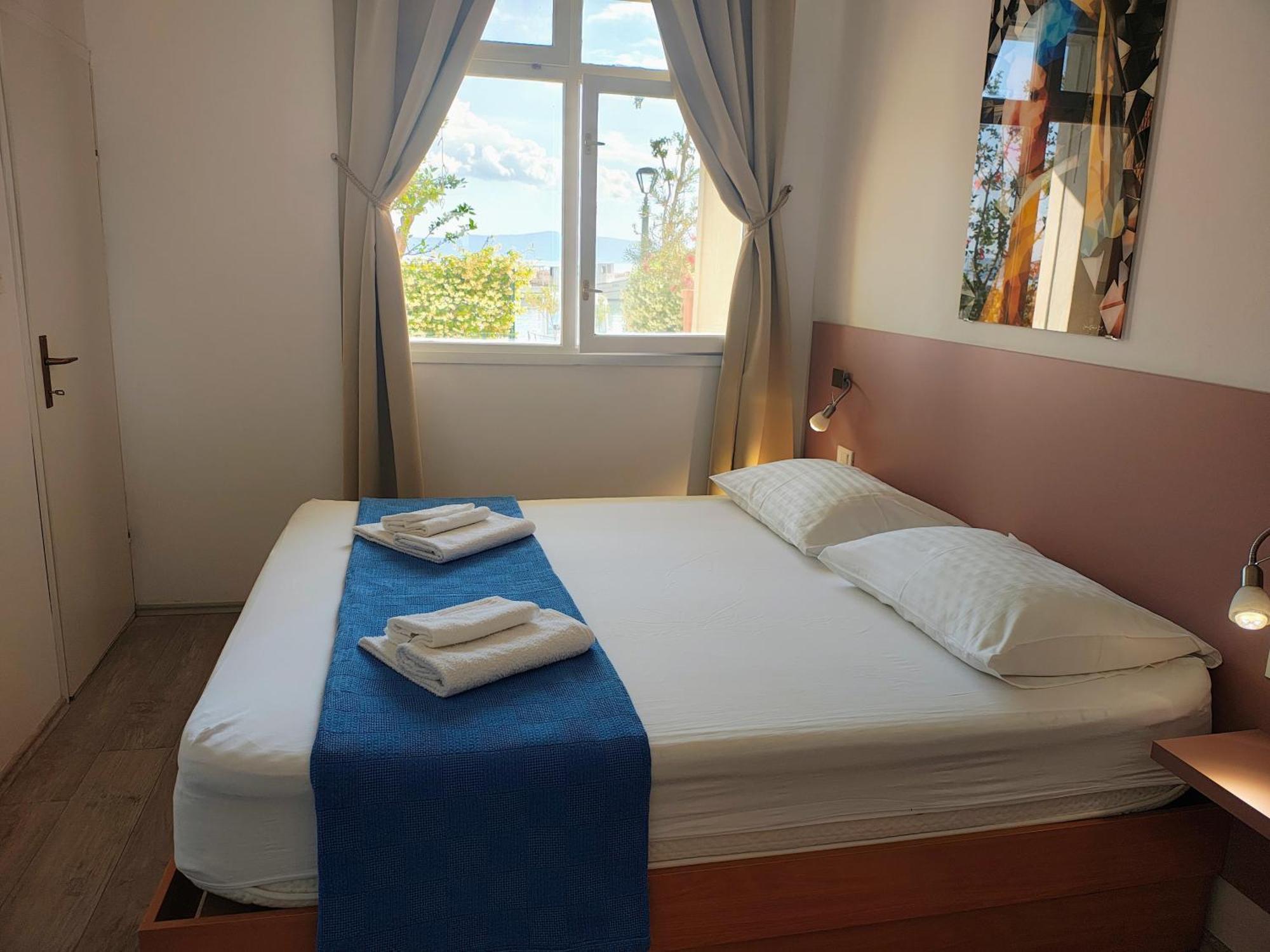 Apartmani Ines ตราสนิสเซ ภายนอก รูปภาพ